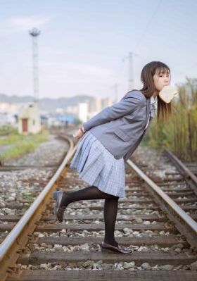 野狼AV午夜免费福利在线-大结局免费观看高清版