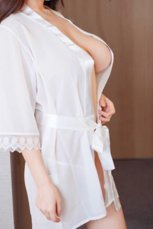 熟妇人妻午夜寂寞影院-国产不卡在线天堂新版