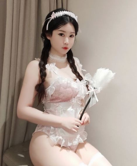 嫩草院一區二區亂碼-加长版在线观看完整版