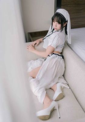 餐桌下狂c亲女的牛奶-全集高清神马在线观看